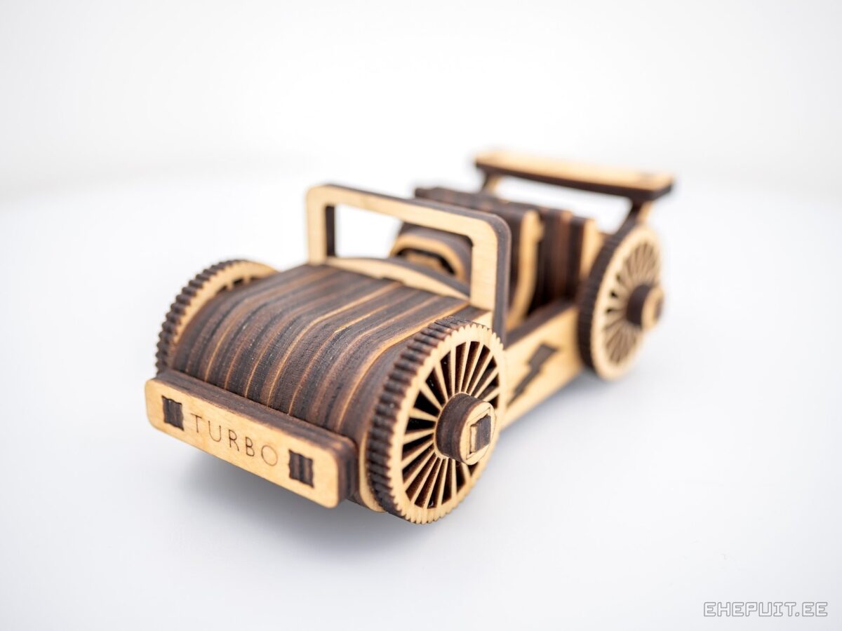 Vineerist mänguauto, numbrimärk, Turbo