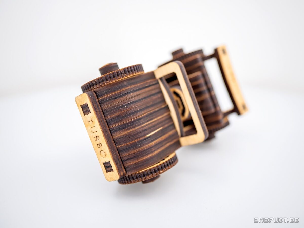 Vineerist mänguauto, numbrimärk, Turbo