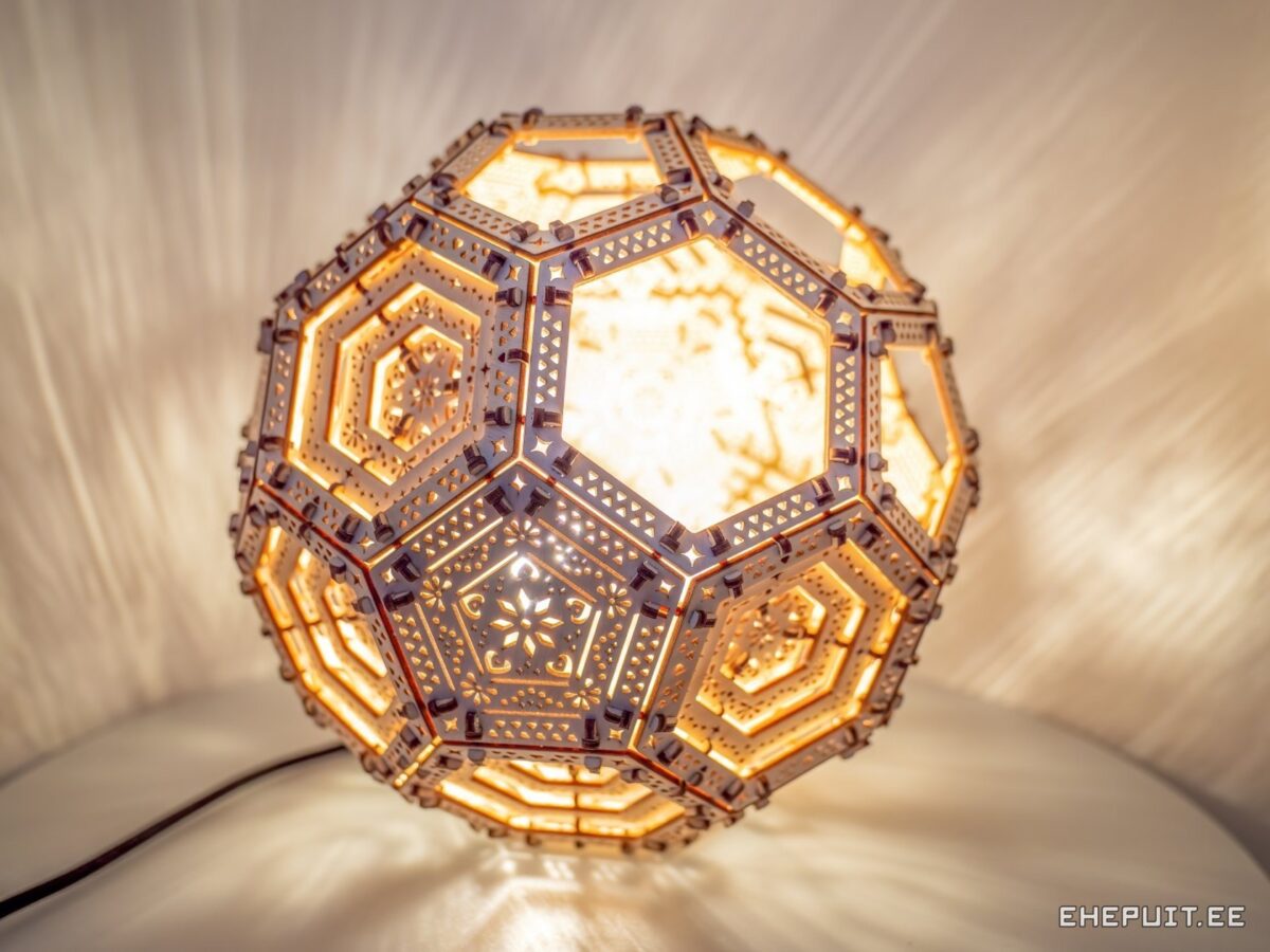 Truncated Icosahedron, E27