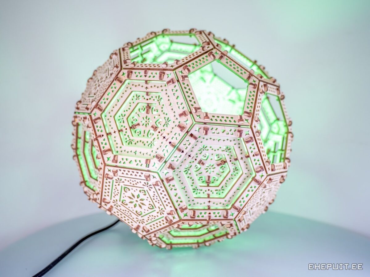 Truncated Icosahedron, E27