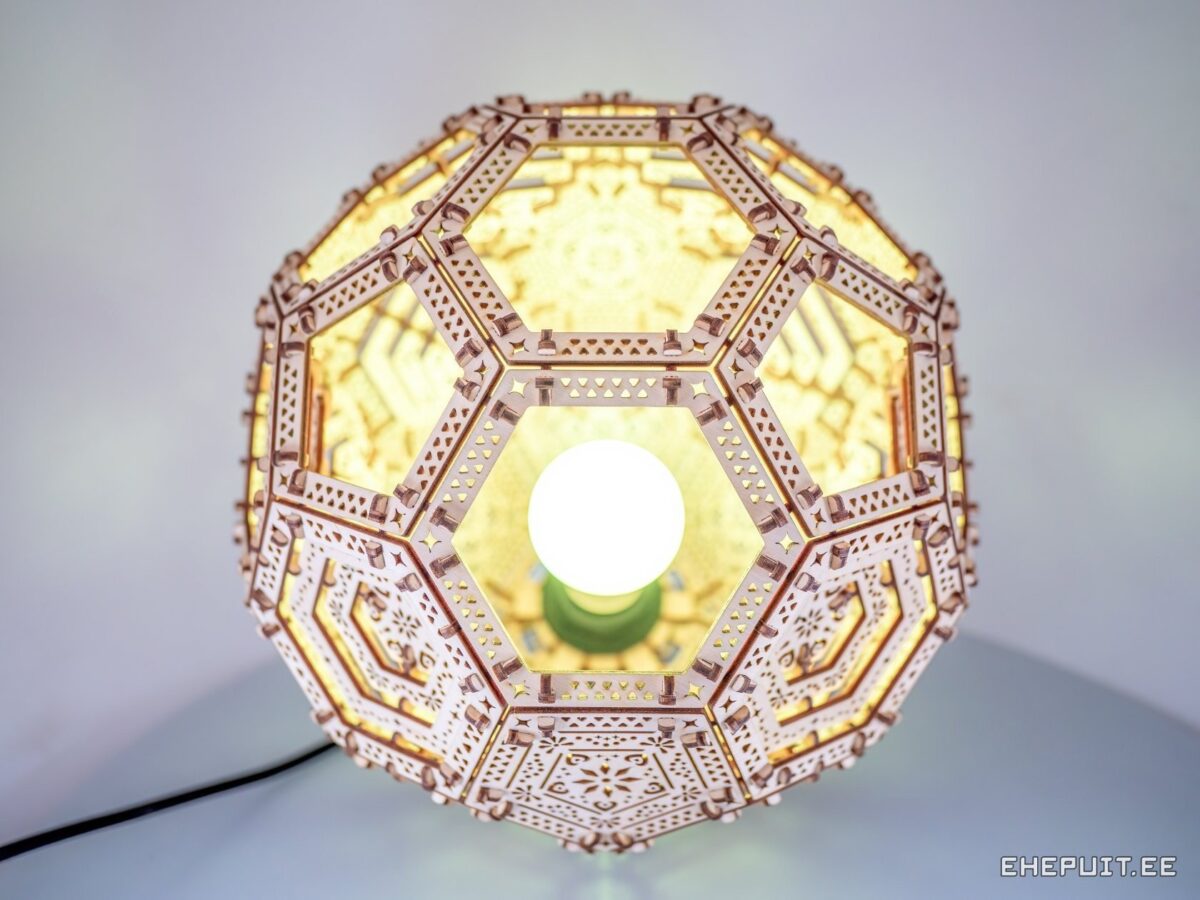 Truncated Icosahedron, E27