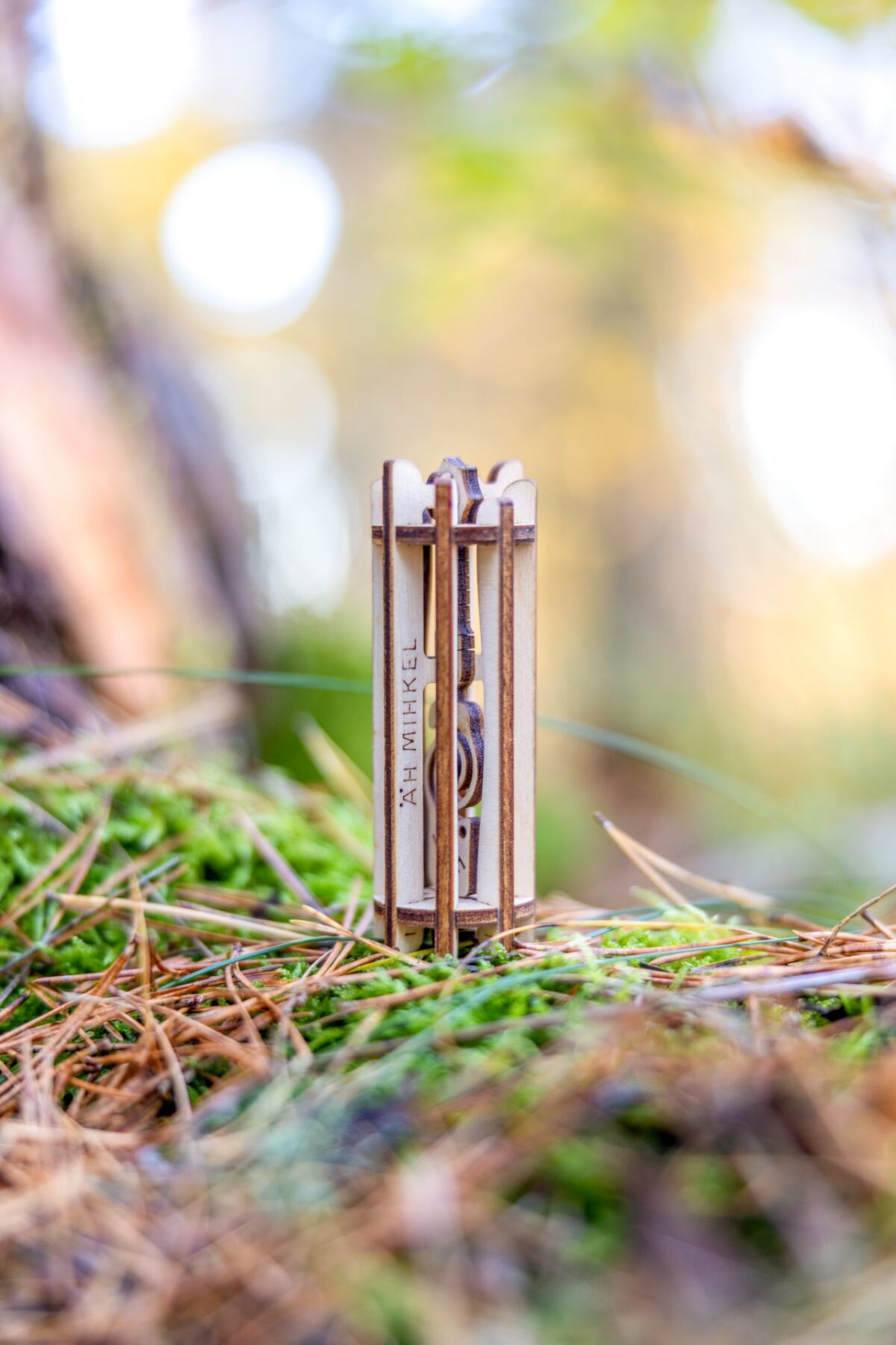 Puidust Äh Mihkel, fidget spinner, sambla peal, metsas - käsitöö, ATH ADHD ärevuse ja stressi leevendamiseks